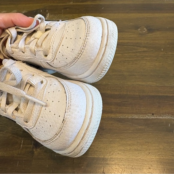 Nike Black Swish Air Force Sneaker Lace Up Toddler 7C - Picture 3 of 8